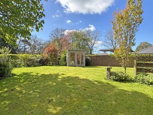 Photo 13- click for photo gallery